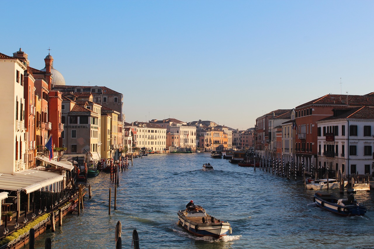 venice  italy  channel free photo