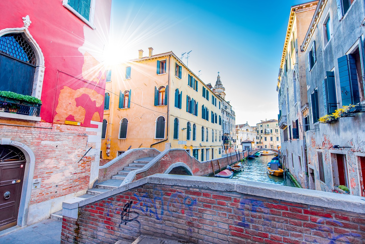 venice  bridge  color free photo