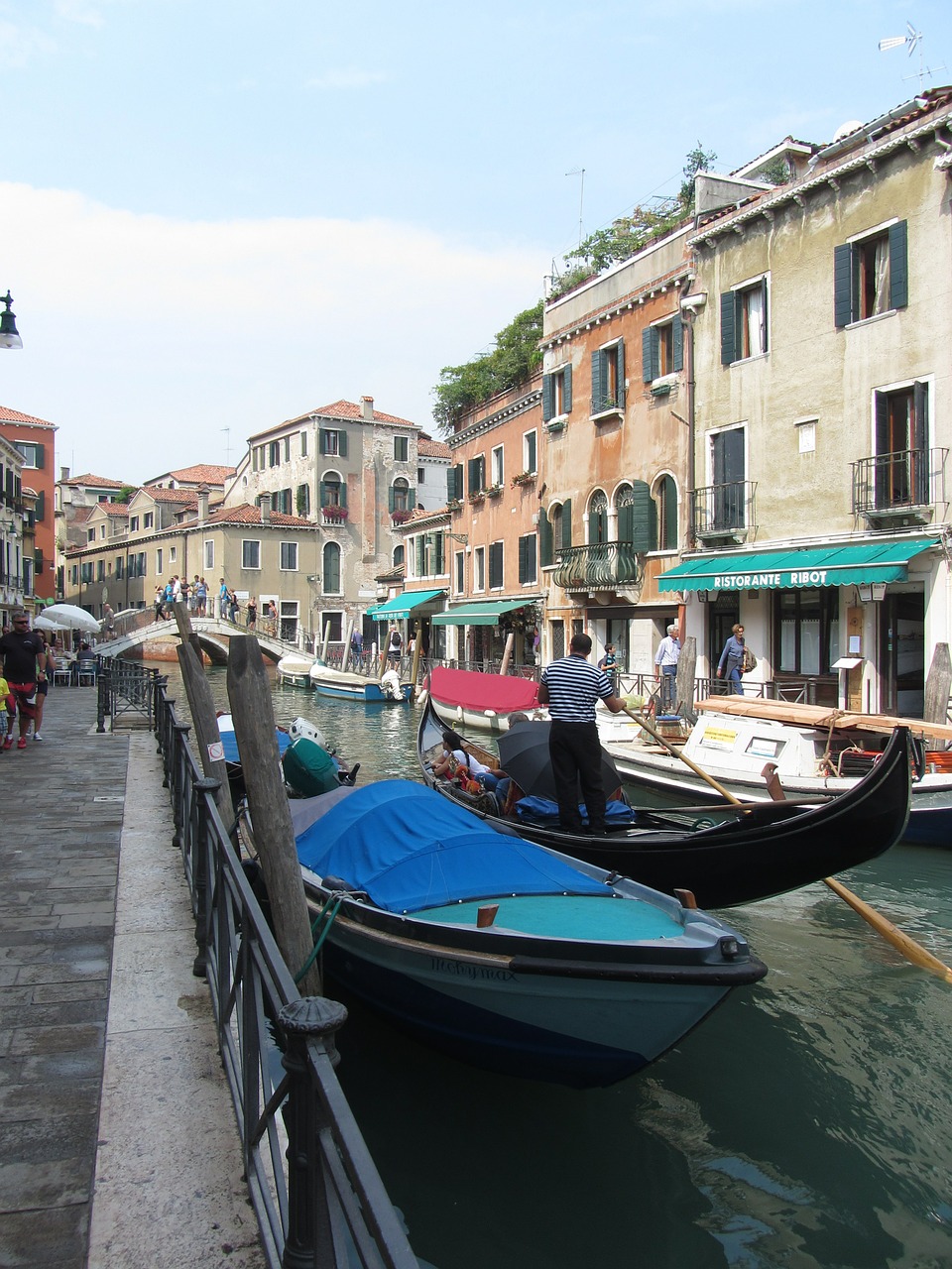 venice canale grande gondolas free photo