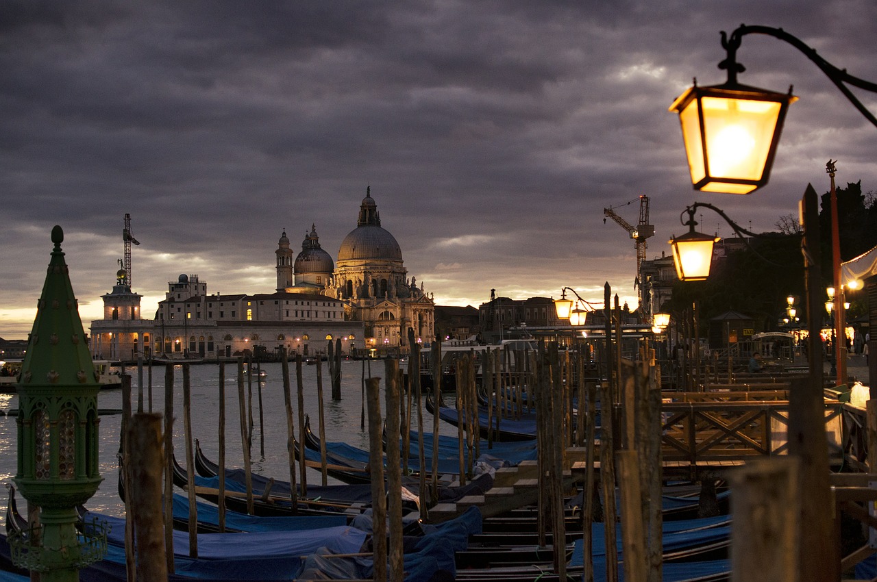 venice night view free pictures free photo