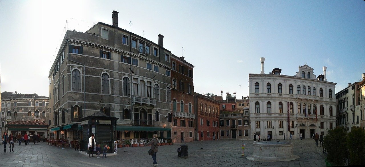 venice field plaza free photo