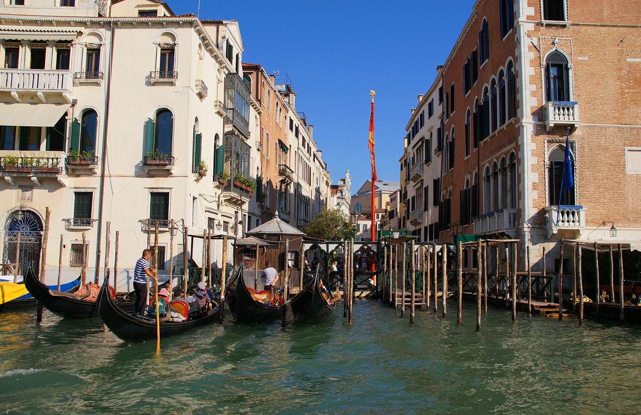 venice italy channel free photo