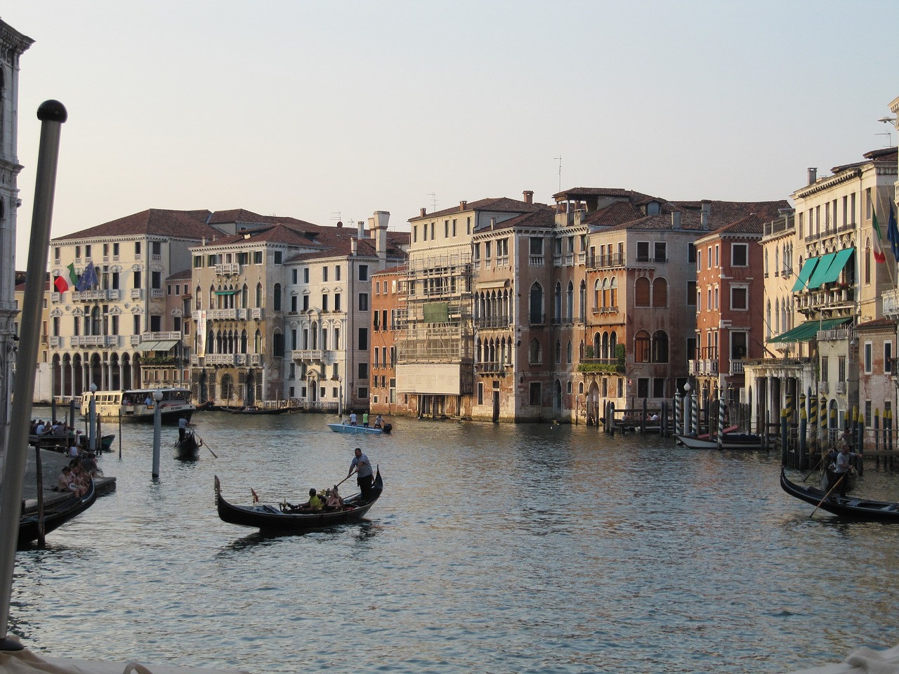 venice gondola venezia free photo