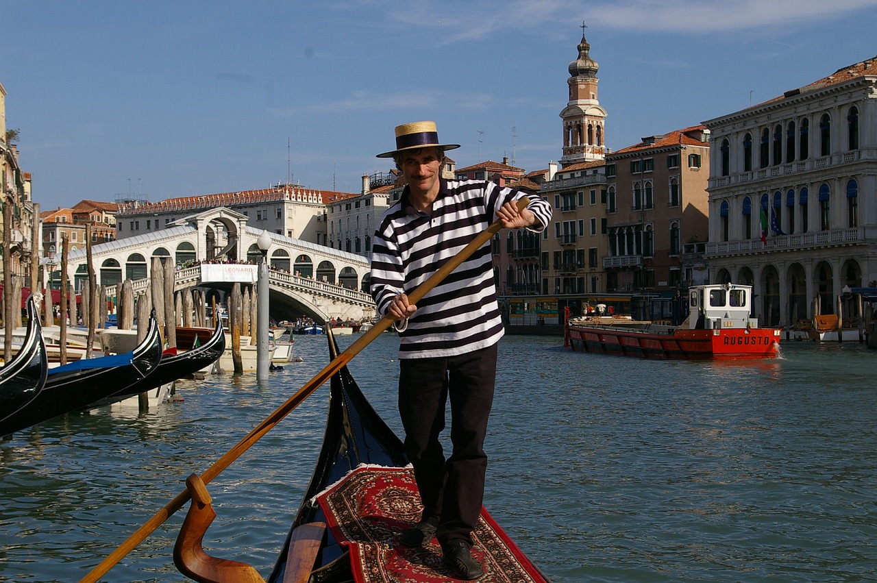 venice gondola canal grande free photo