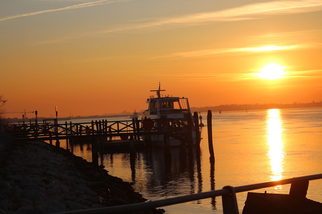 venice lagoon italy free photo