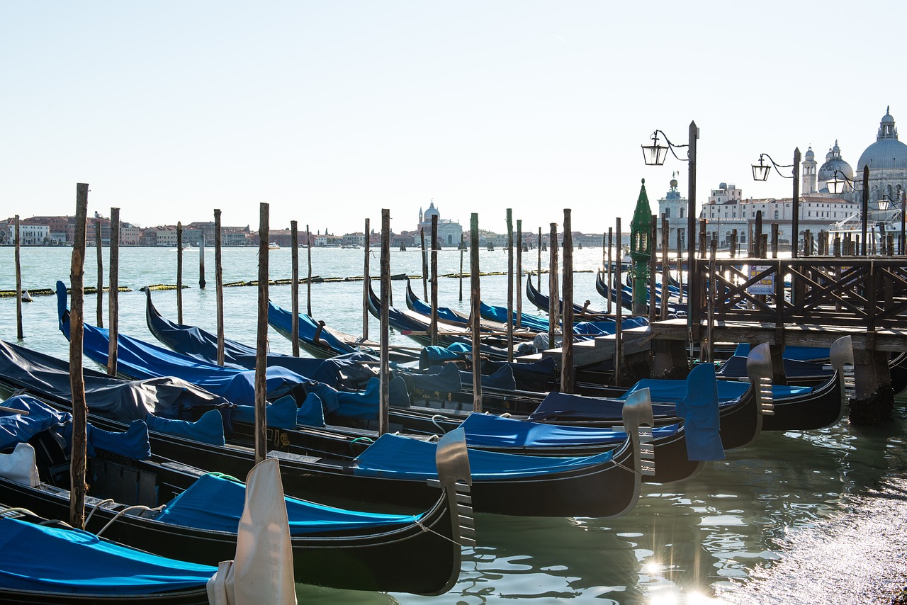 venice gondolas water free photo