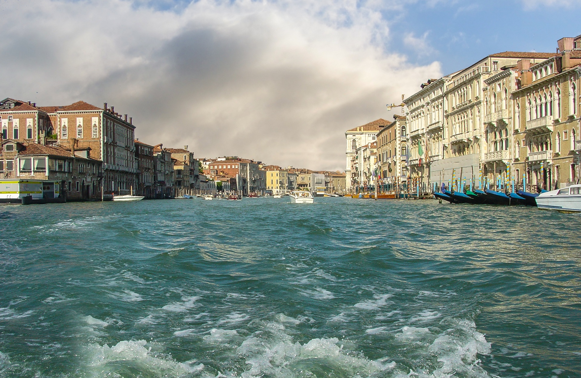 venice canal venezia free photo