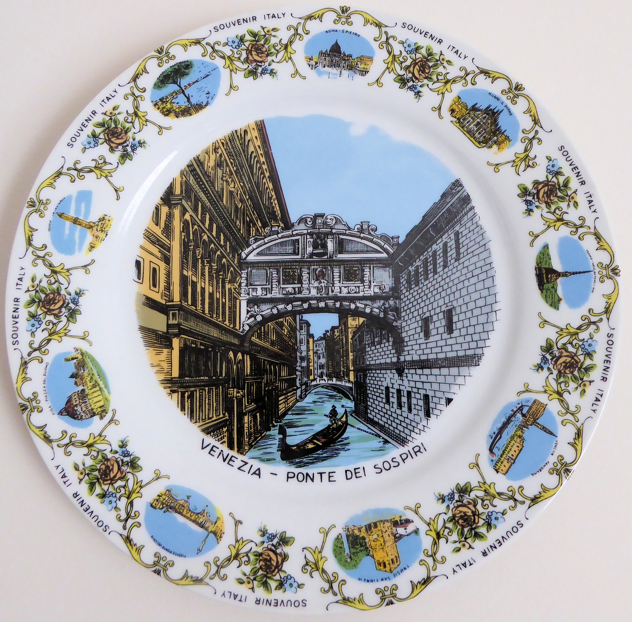 venice italy plate souvinir painted free photo