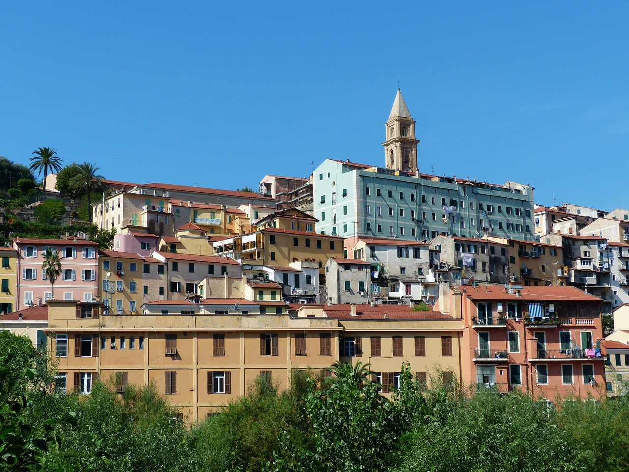 ventimiglia old town roofs free photo