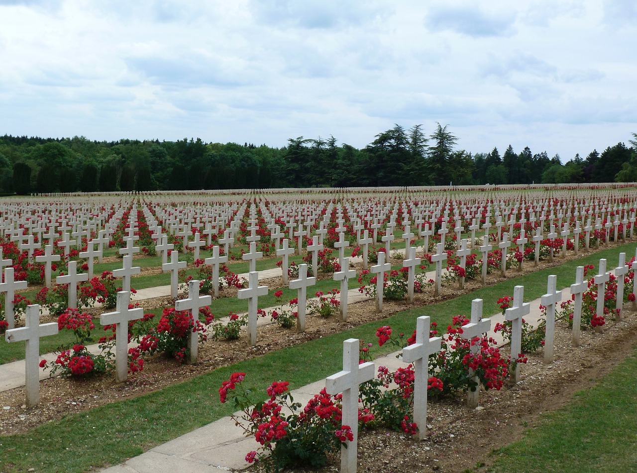 cemetery world war verdun free photo