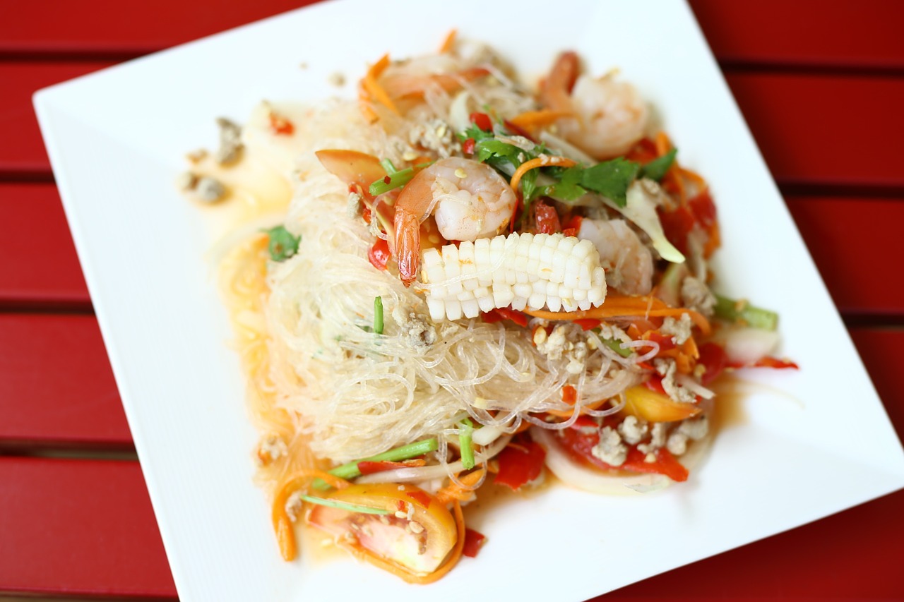 vermicelli salad food savory free photo