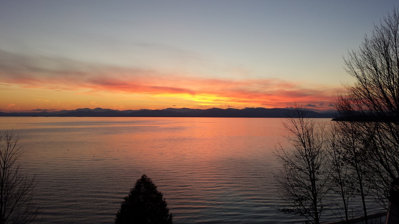 vermont lake champlain sunset free photo