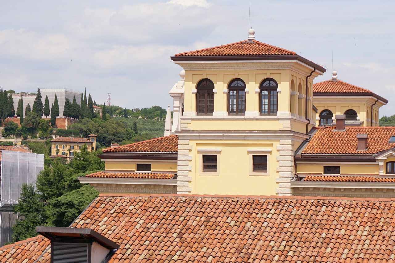 verona italy old town free photo