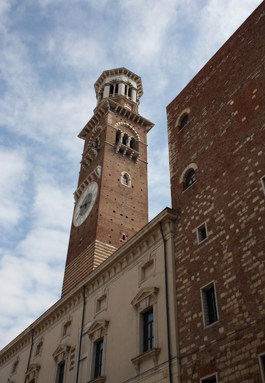 verona torre cityscape free photo