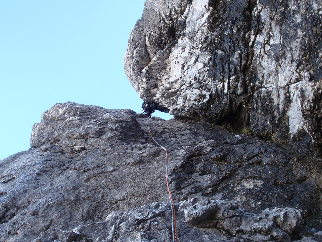 vertical chimney rock free photo