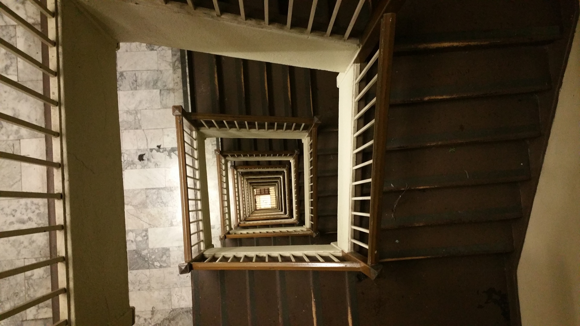 stairway stairs descend free photo