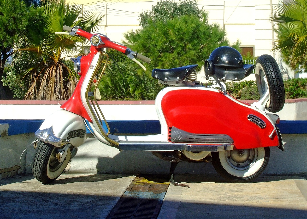 lambretta scooter red scooter free photo