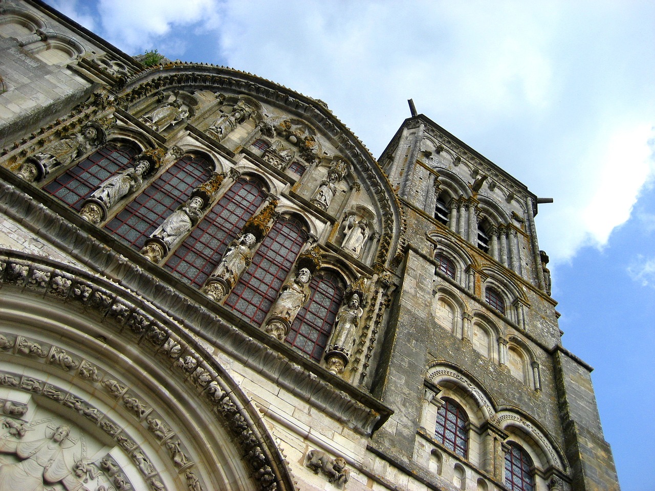 vézelay church benedictine free photo