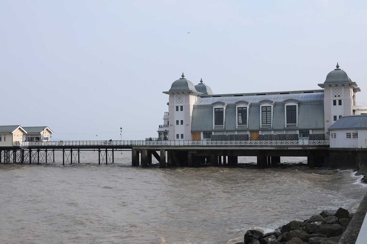 victorian  seashore  tourism free photo