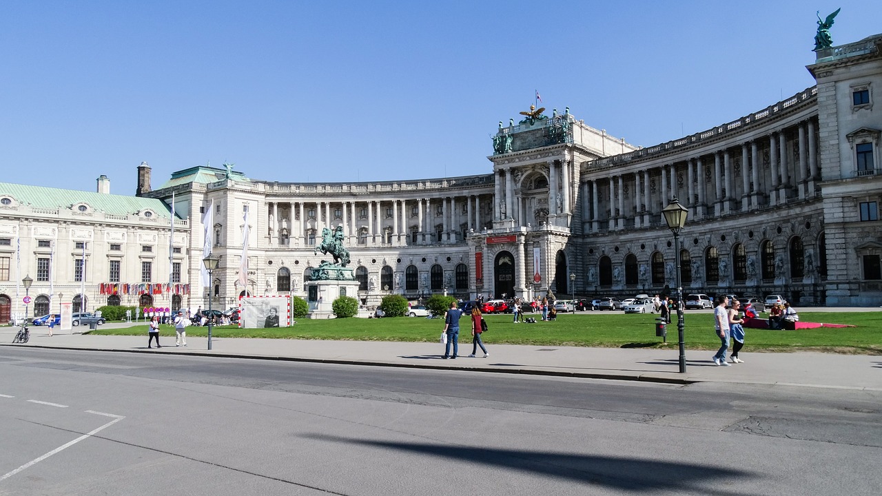 vienna architecture her free photo