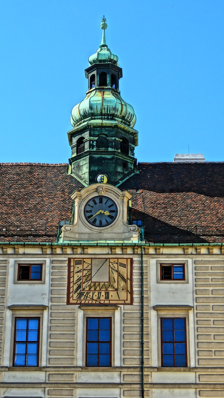 vienna clock architecture free photo