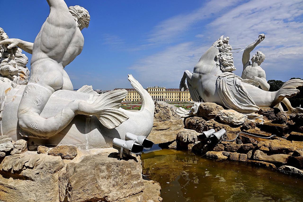 vienna schönbrunn fountain free photo