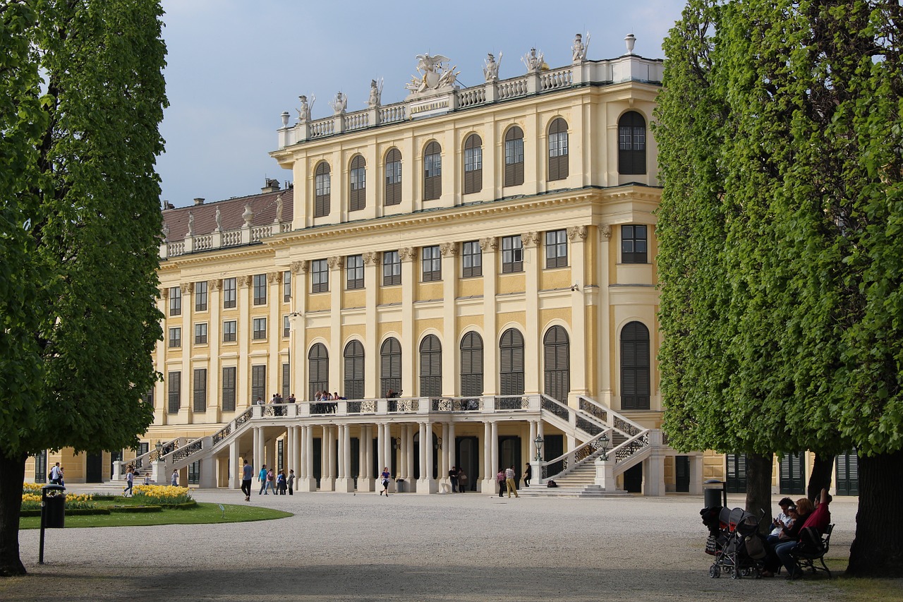 vienna castle park austria free photo