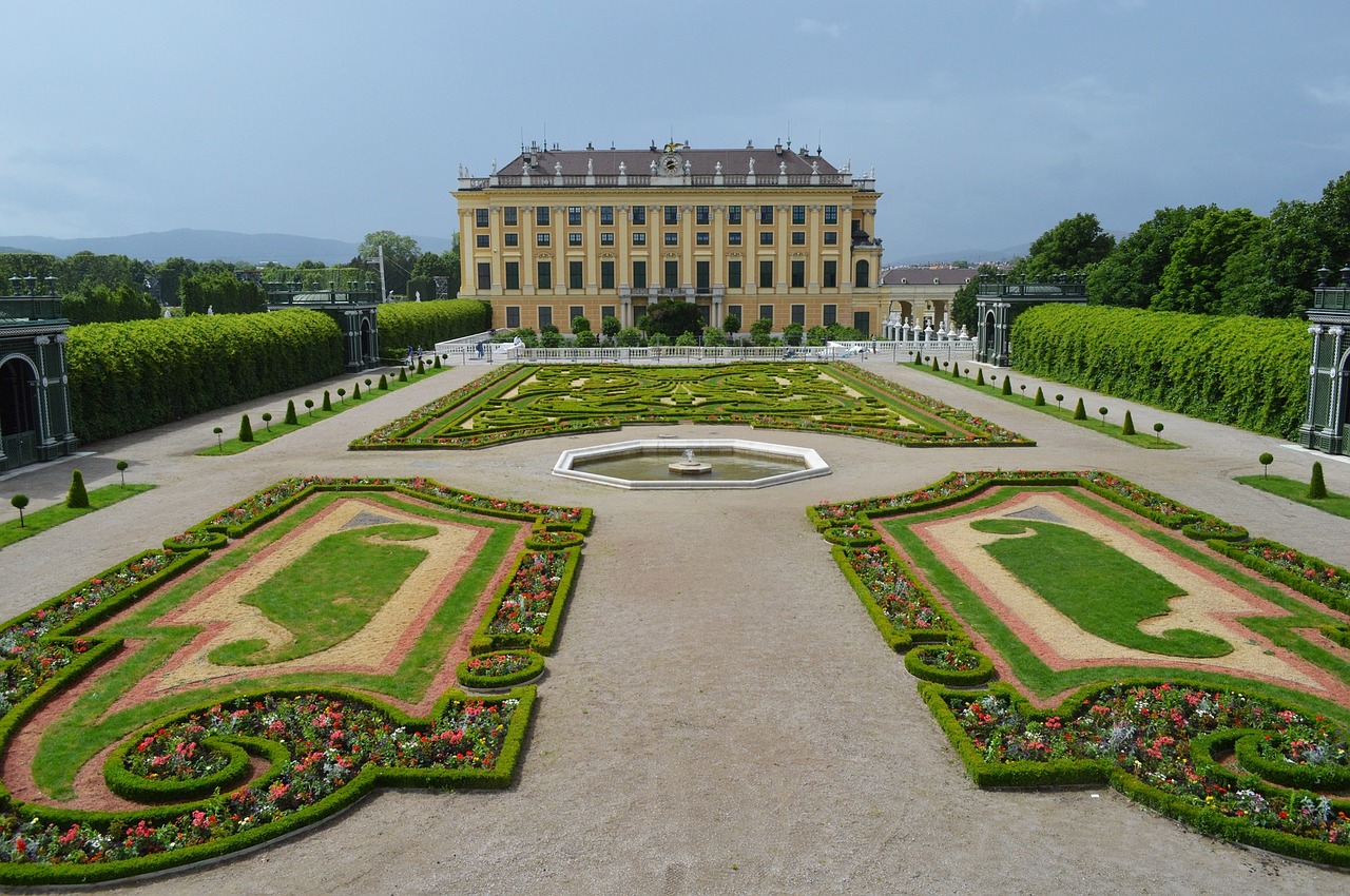 vienna castle austria free photo