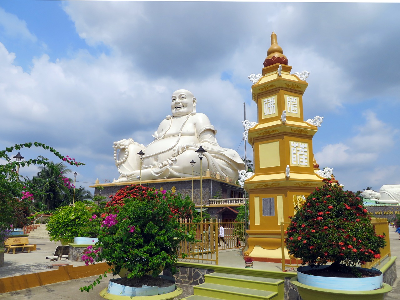 viet nam temple caodai free photo