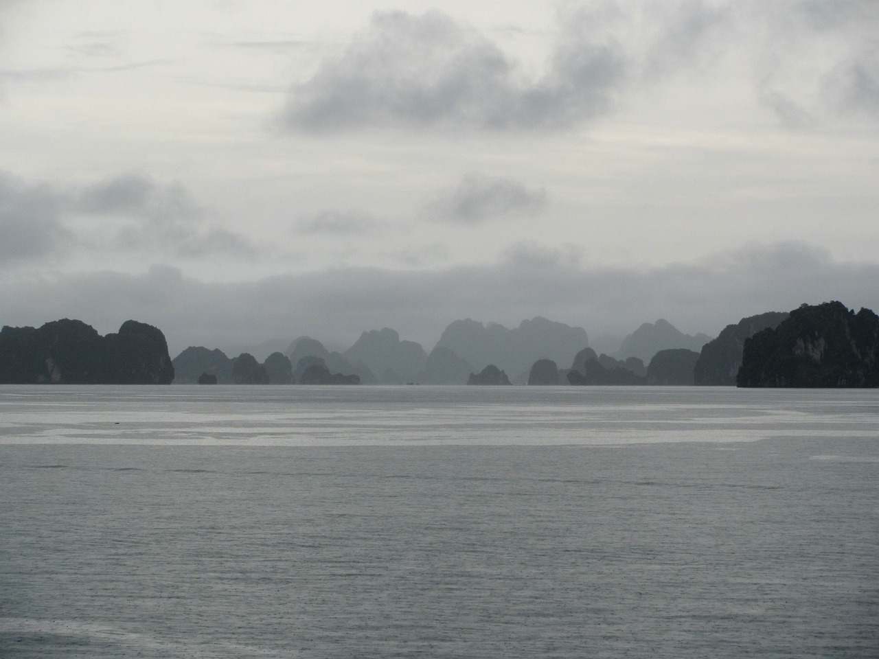 viet nam halong bay free photo