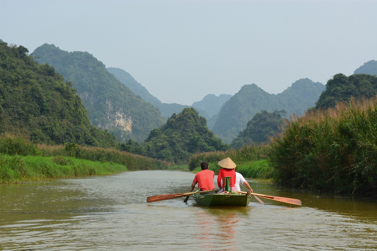 viet nam river raft free photo