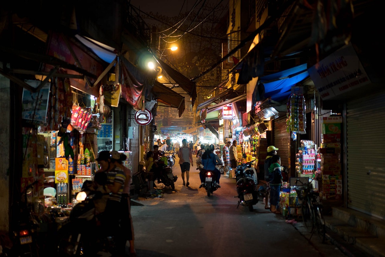 vietnam street hanoi free photo