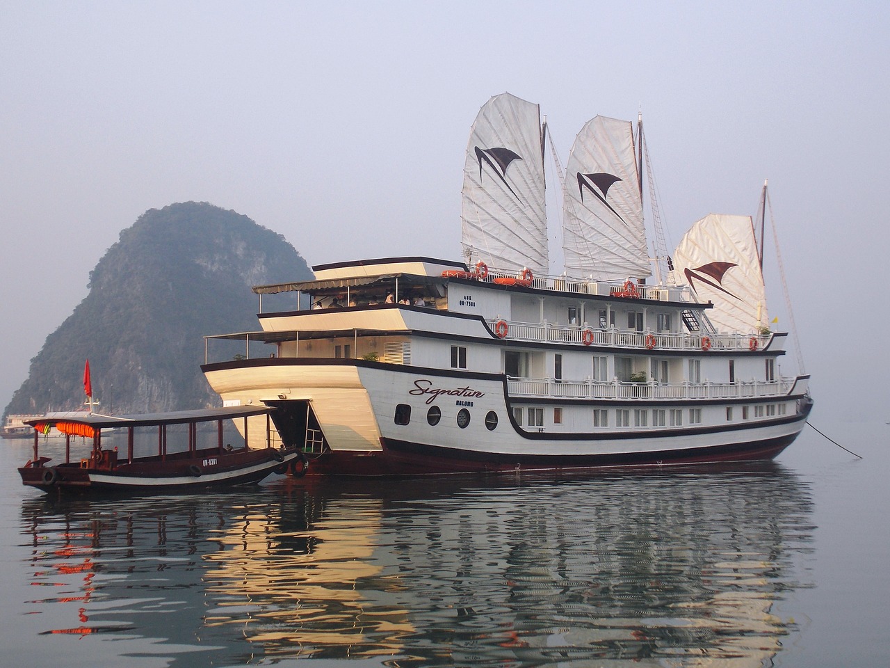 vietnam halong bay ship free photo