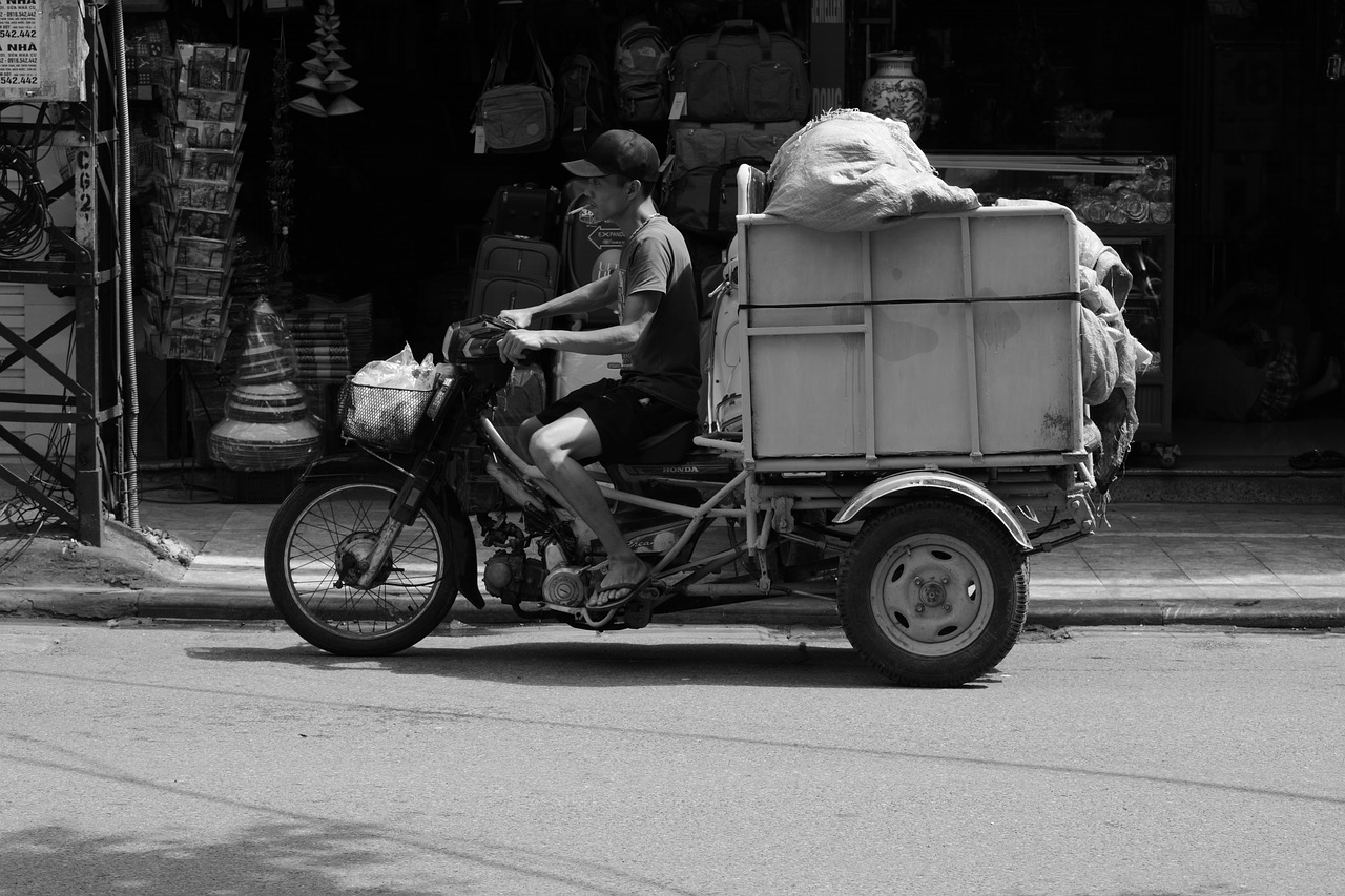 vietnam moped transport free photo