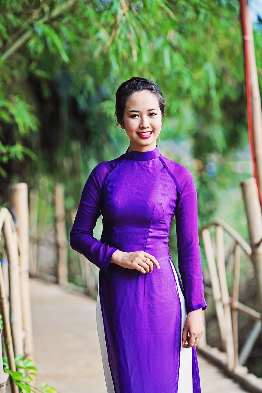 vietnam long dress vietnamese free photo