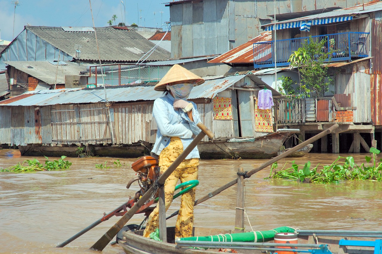 vietnam river barca free photo