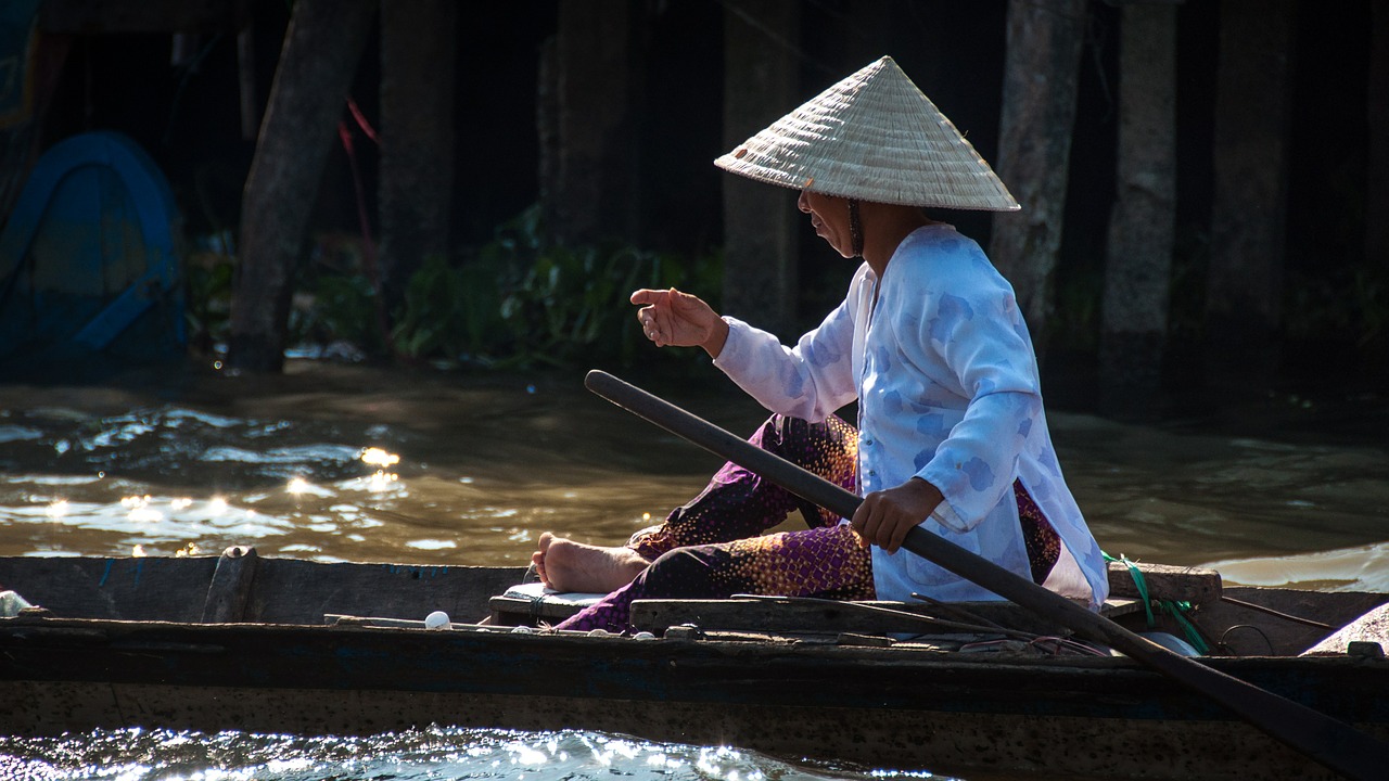 vietnam woman river free photo