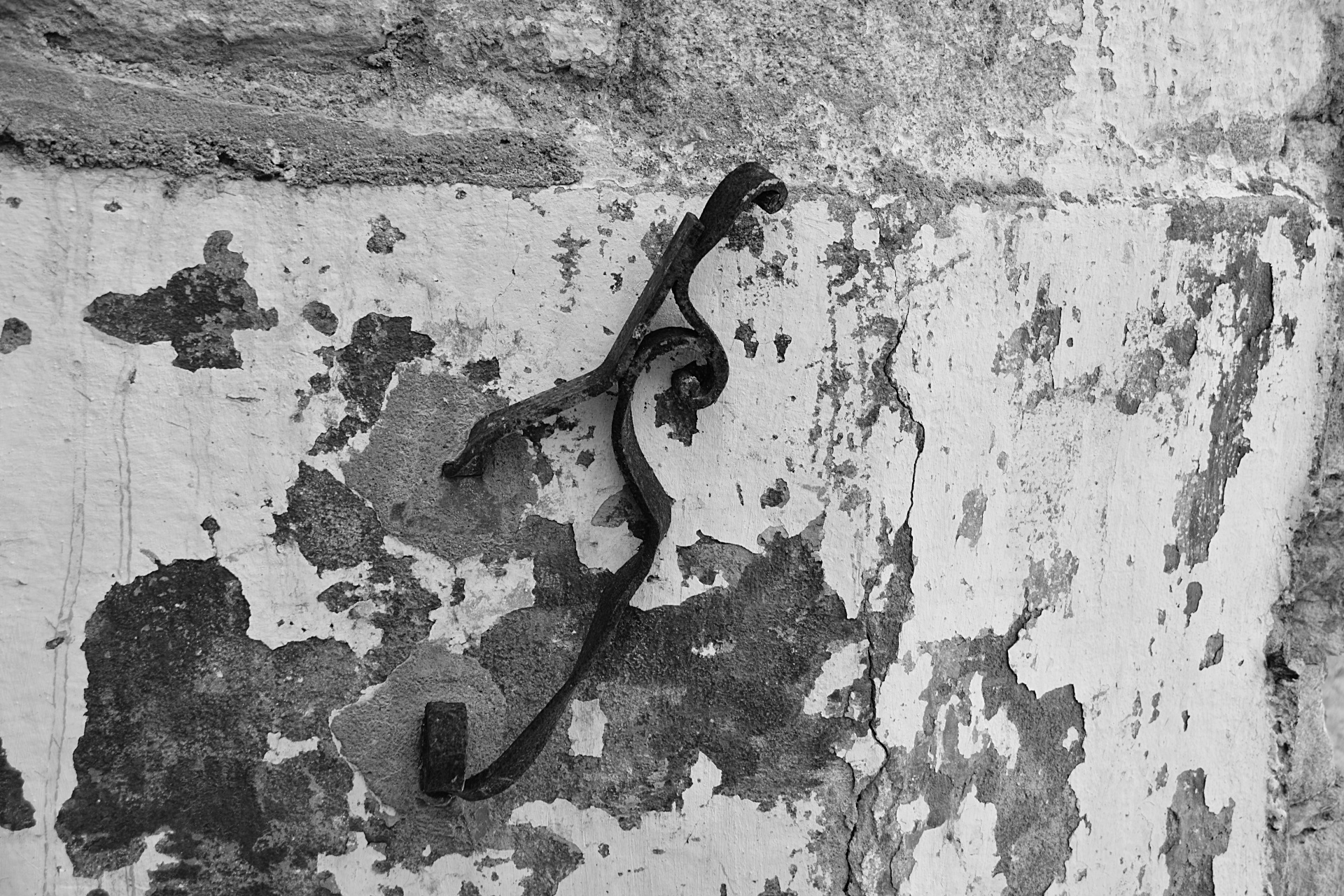 wrought iron old wall metal free photo