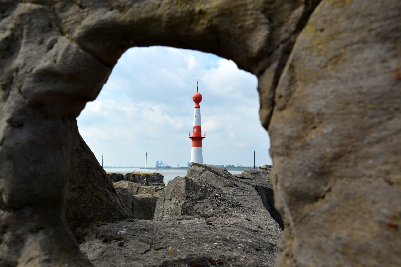 view lighthouse bremen free photo