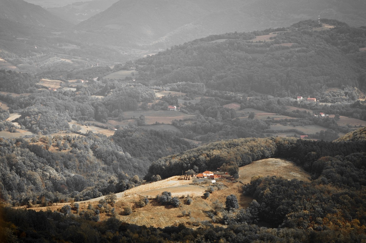 view valley mountains free photo