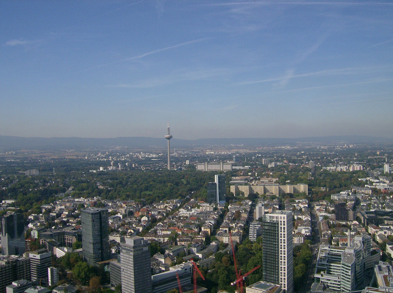 view frankfurt skyscraper free photo