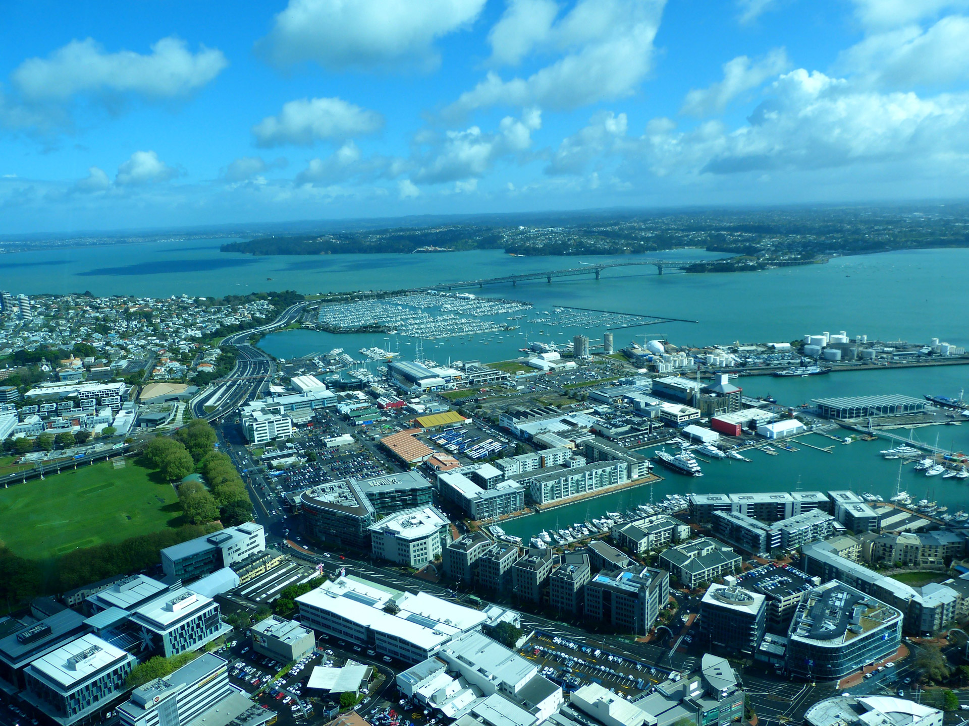 sky-tower-freemans-bay-saint-marys-bay-auckland-new-zealand-free