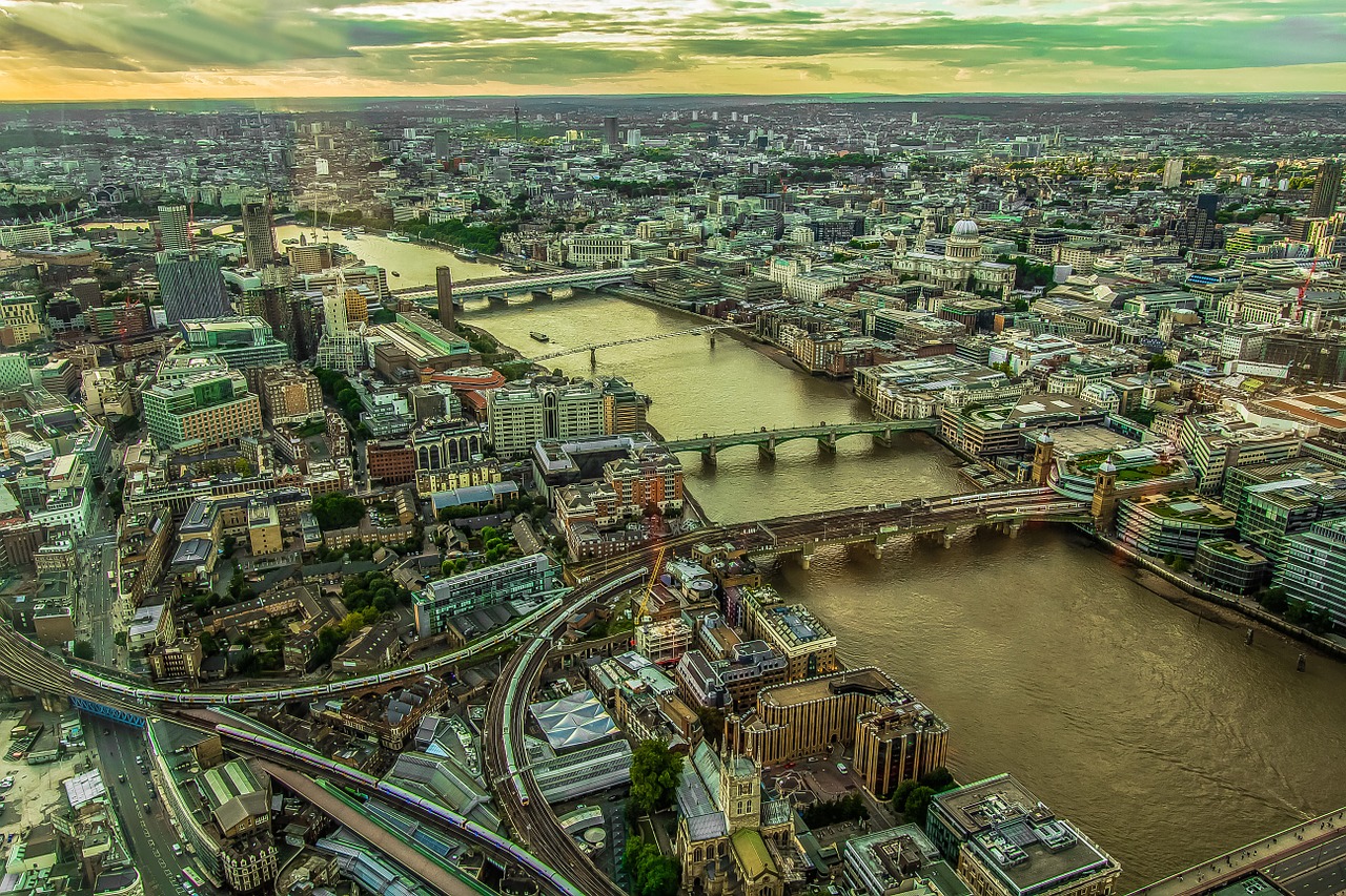 views of the city panorama london free photo
