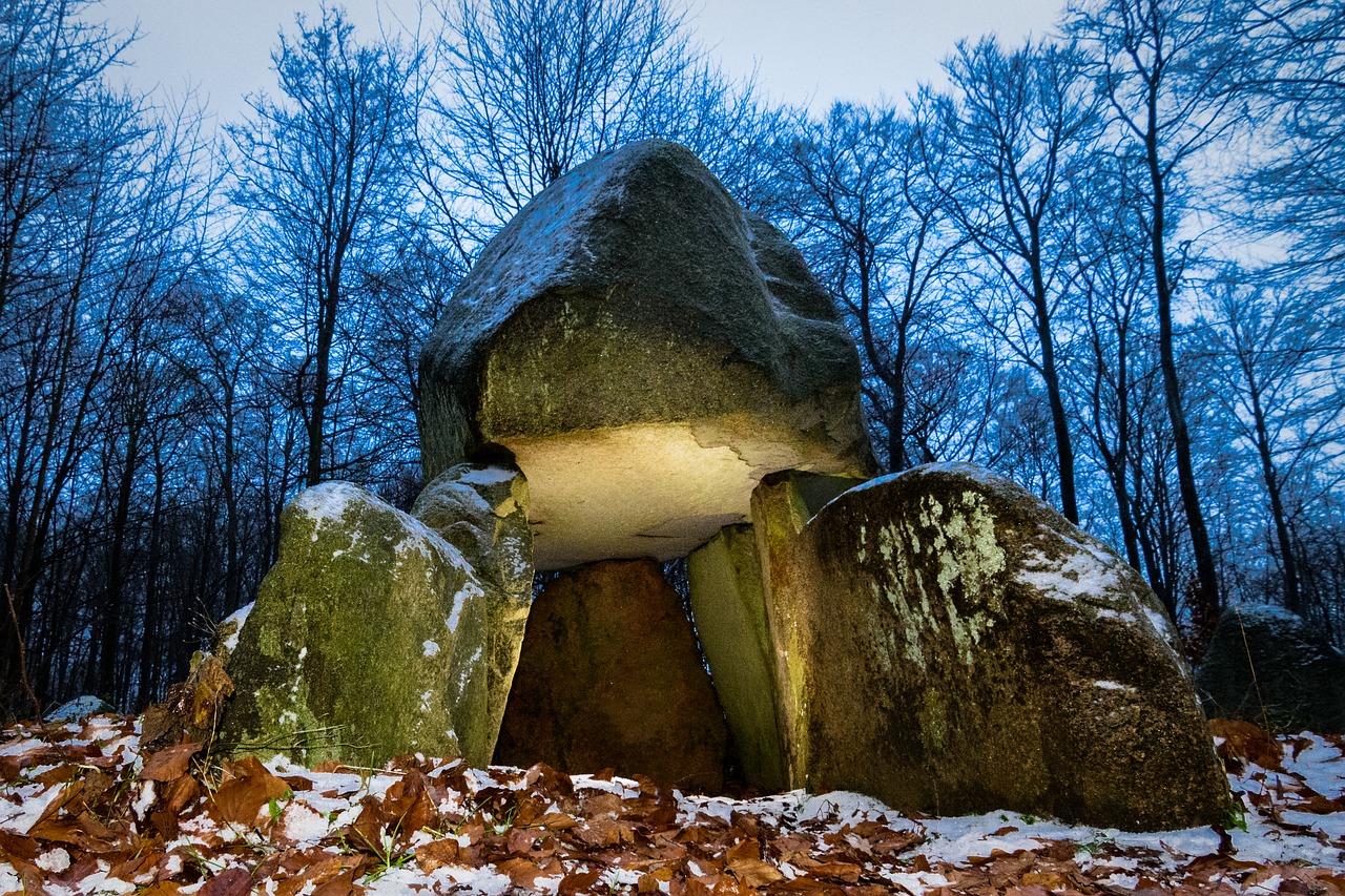 viking burial stone free photo