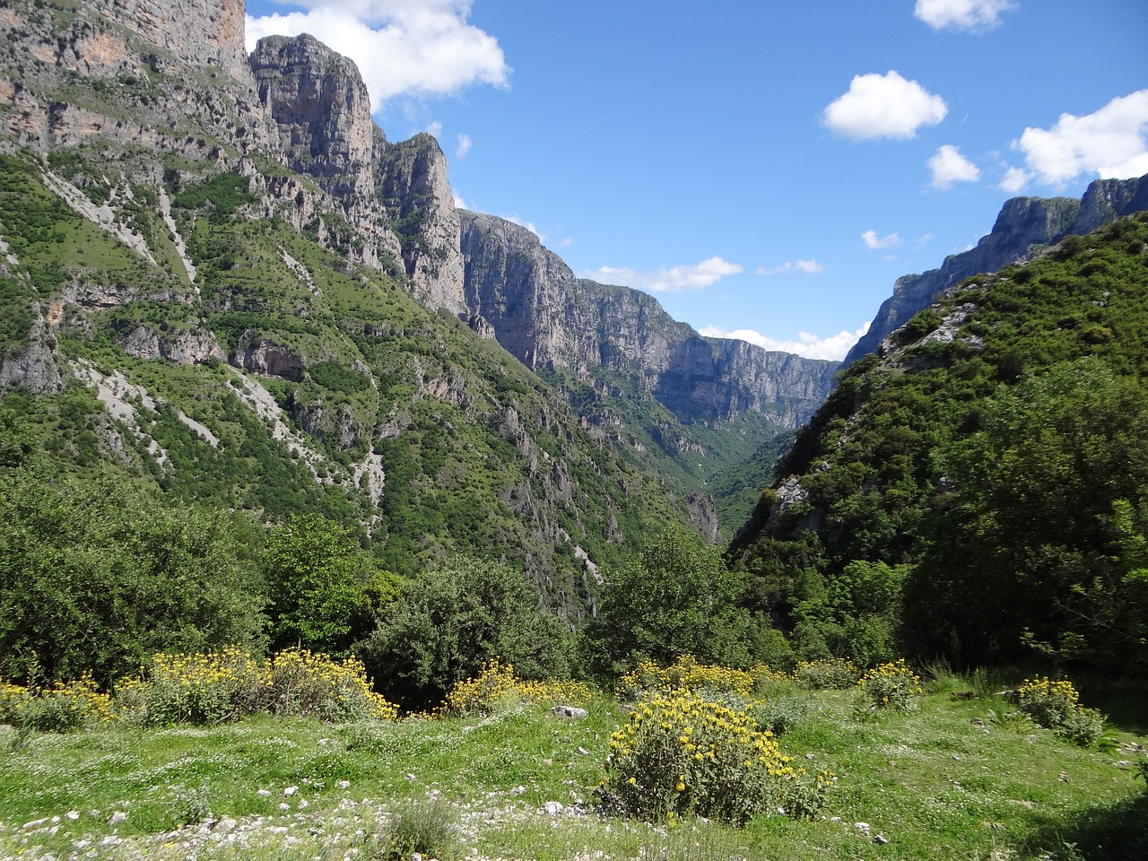 vikos gorge greece epirus free photo