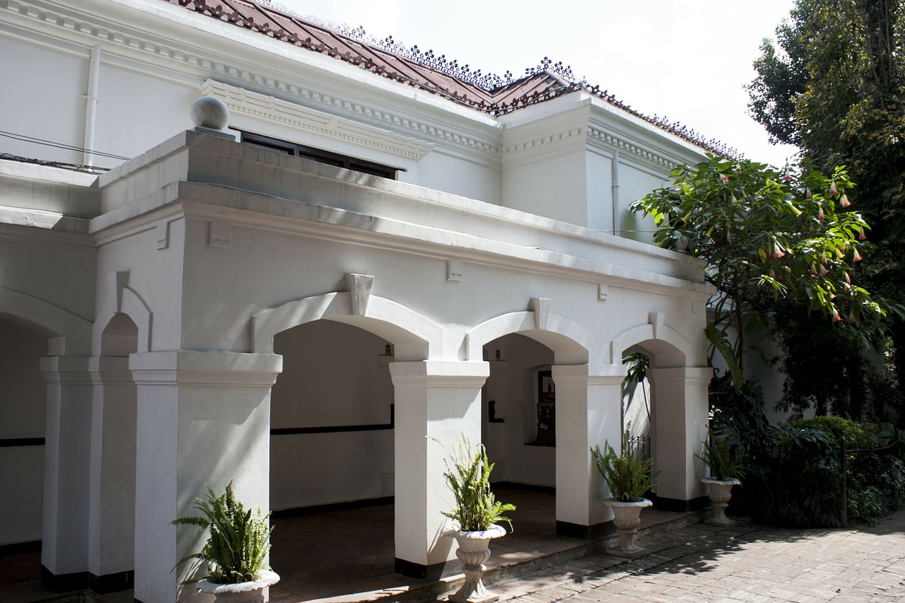 villa mansion architecture free photo