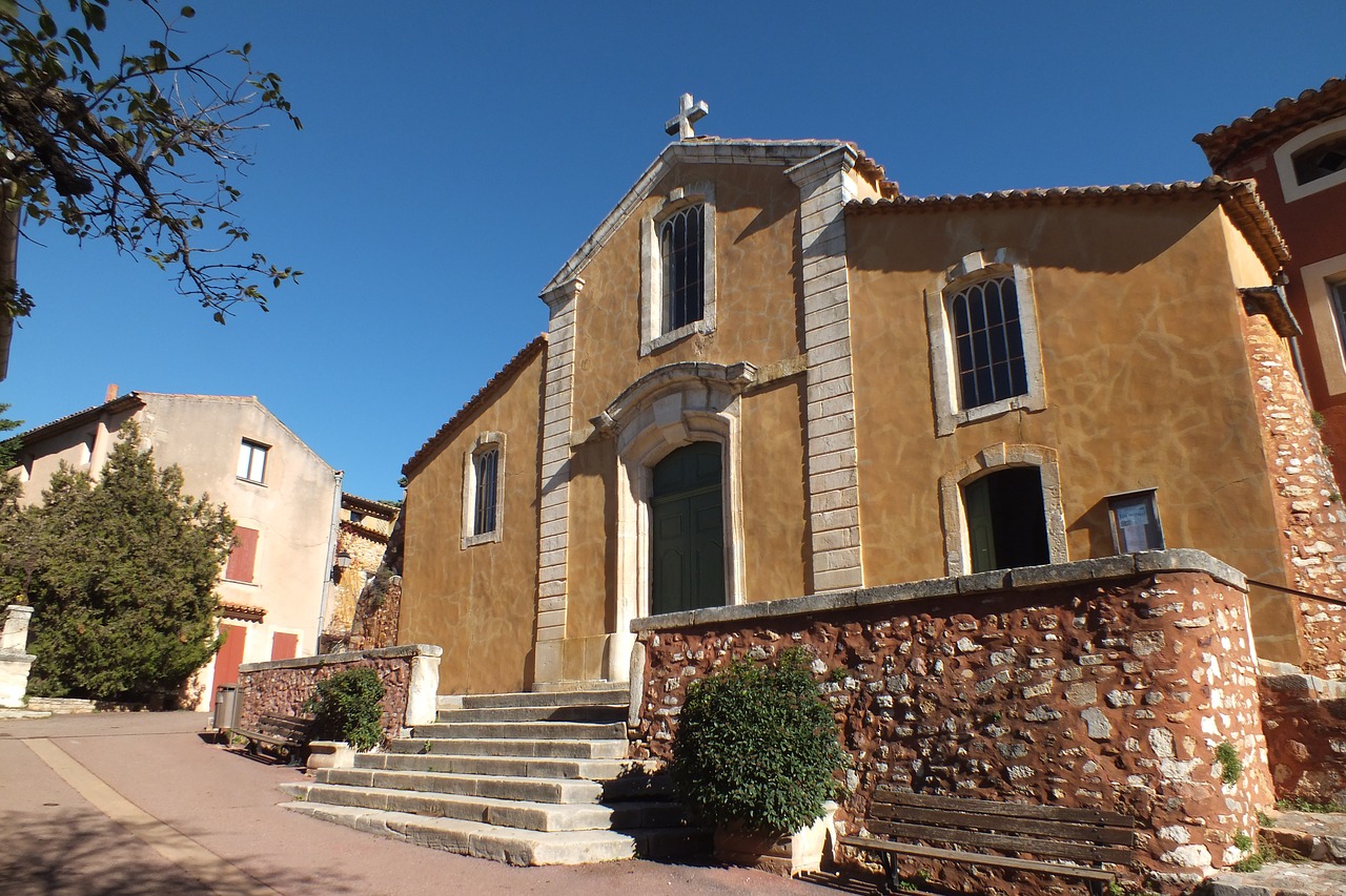 village roussillon languedoc roussillon free photo