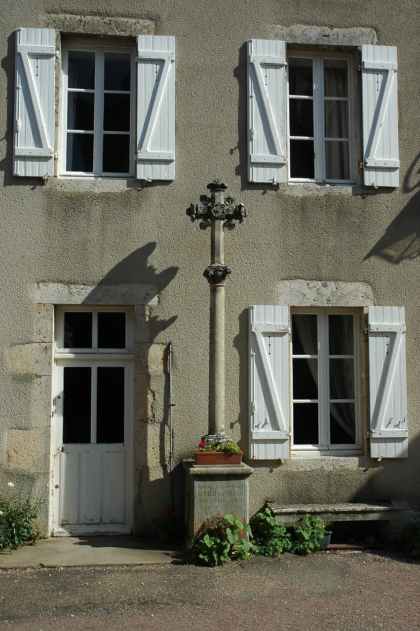 village window shutter free photo
