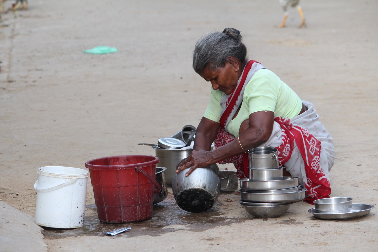 village grandma washing free photo