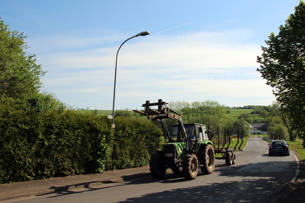 village tractor idyll free photo